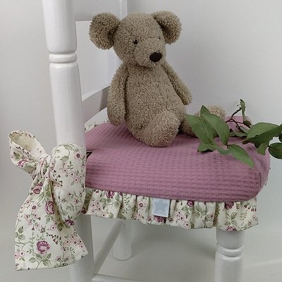 Silla infantil de enea con cojín