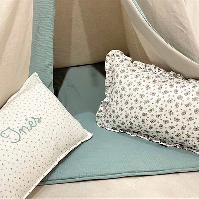 Alfombra para actividades y tipi