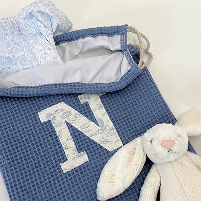 Bolsa multiusos impermeable con inicial o detalle