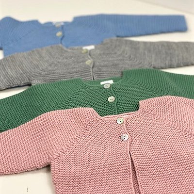 Chaqueta punto bobo bebé botones