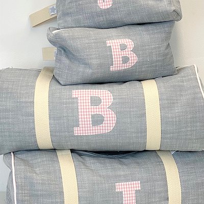 Macuto weekend con inicial o detalle aplicado