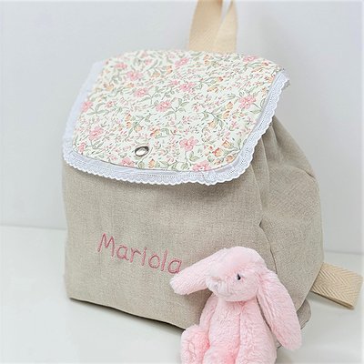 Mochila guardería de tela con puntilla