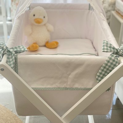 Moisés de tijera o mini cuna con puntilla